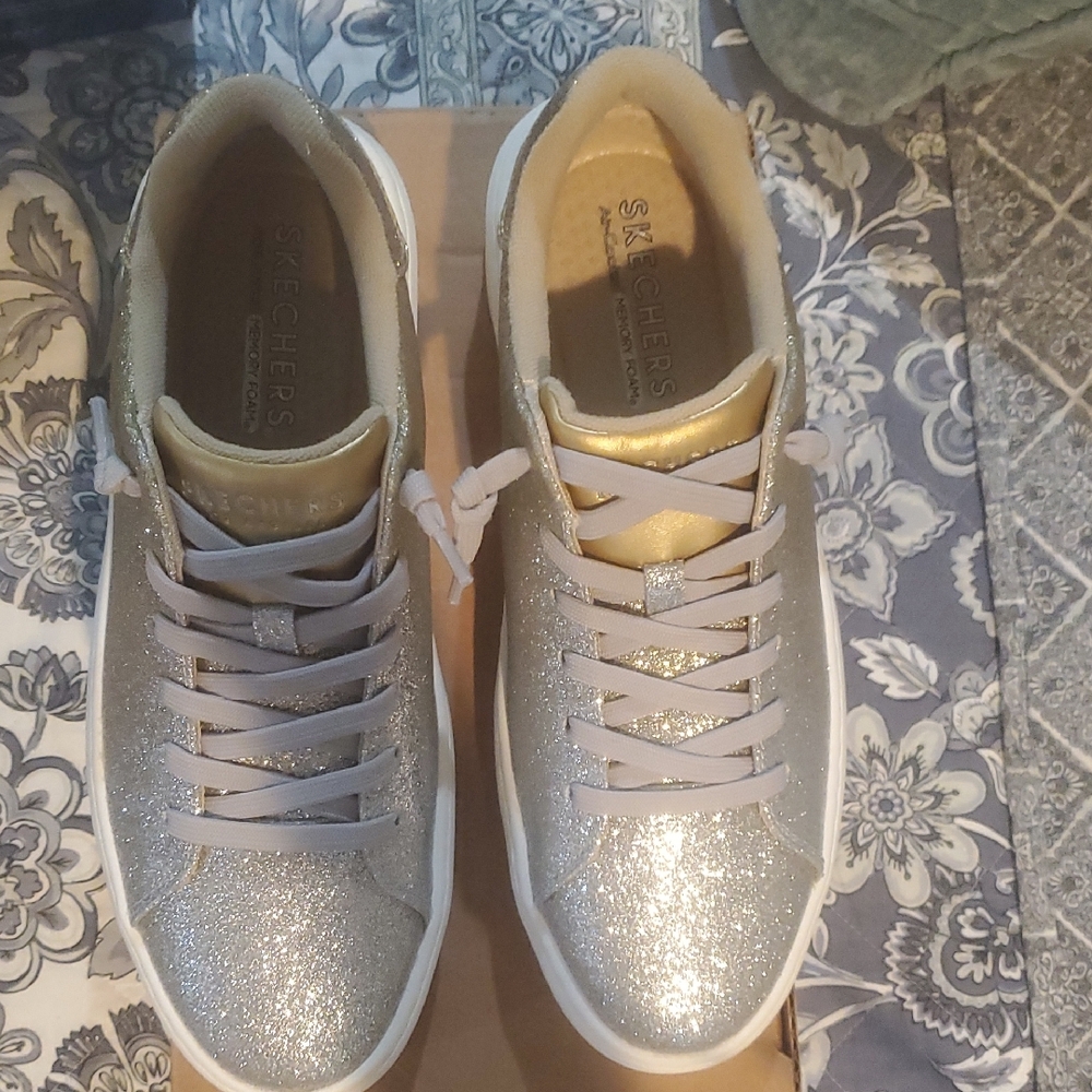 Skechers Women's Sparkle Sneakers - Silver and Gold